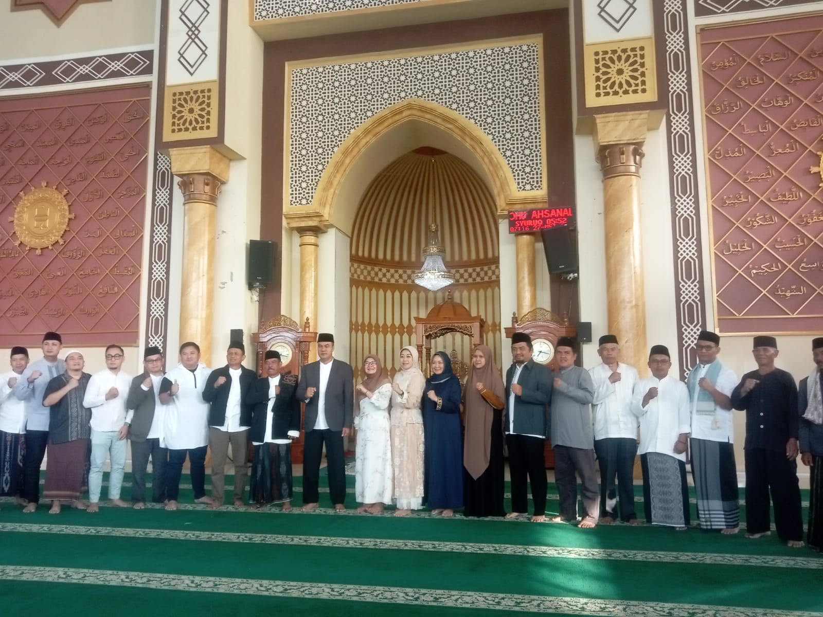 Pemkab Bandung Barat Rayakan Shalat Idul Adha 2026 Bersama Warga di Masjid Agung Ass Sidiqh
